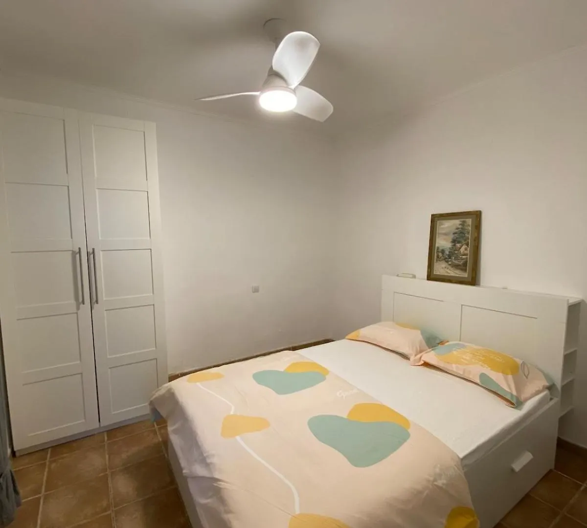 Apartment Cozy 3 Bedroom Townhouse Arona