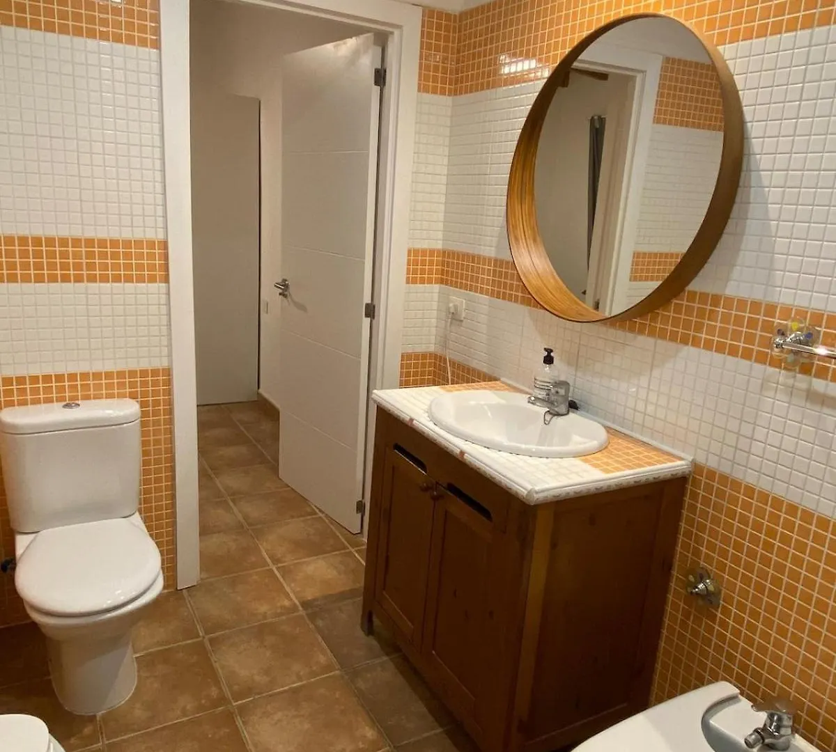 Apartment Cozy 3 Bedroom Townhouse Arona